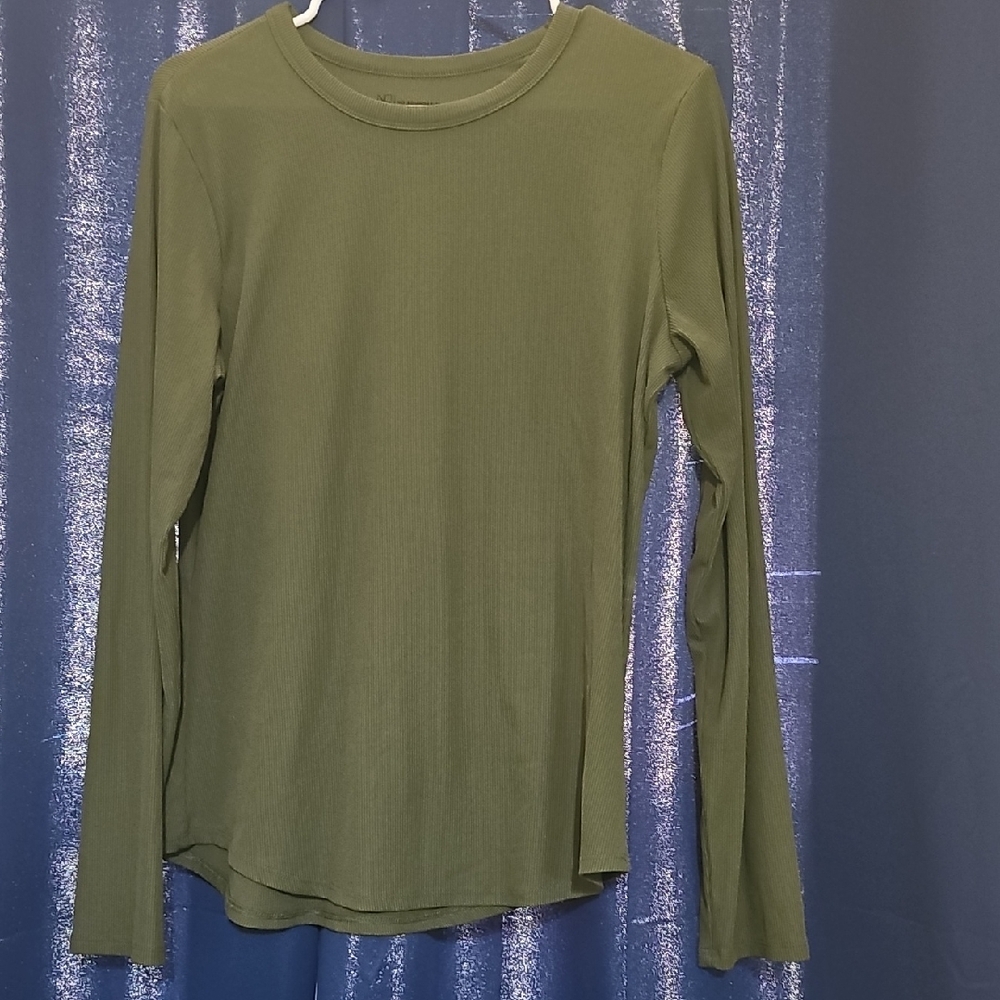 No Boundaries Olive Long Sleeve Women's Tee